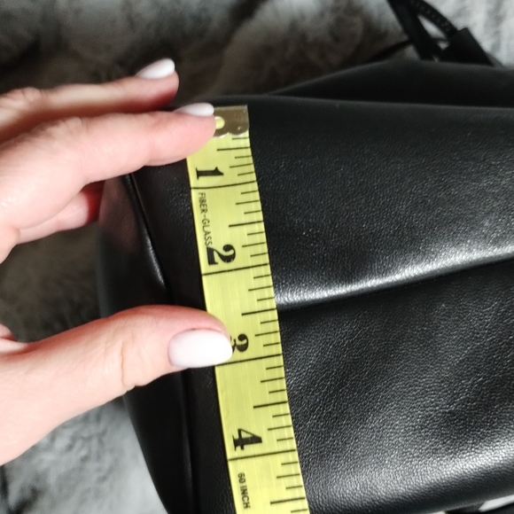 Theory Small Bucket Bag in Genuine Leather - Picture 10 of 12